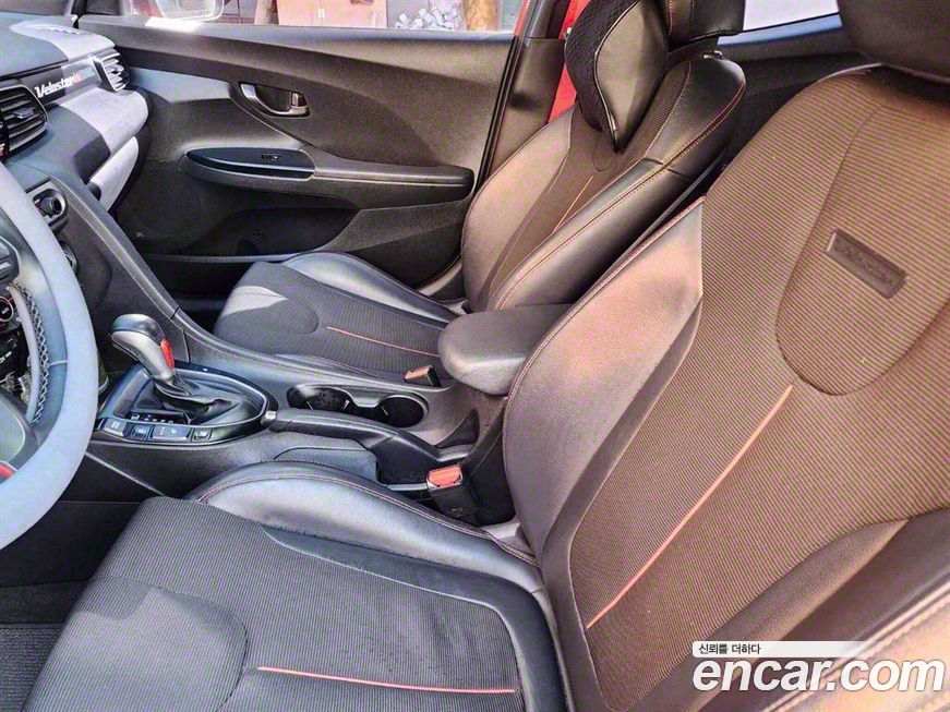 Hyundai Veloster 2018