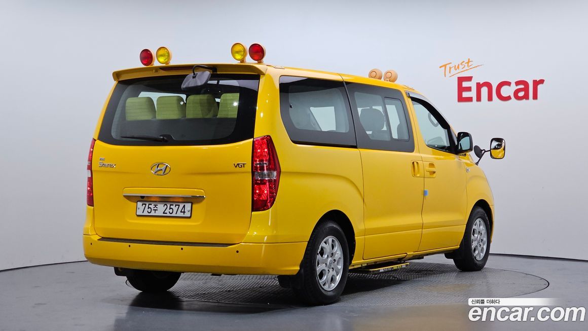 Hyundai Starex 2015