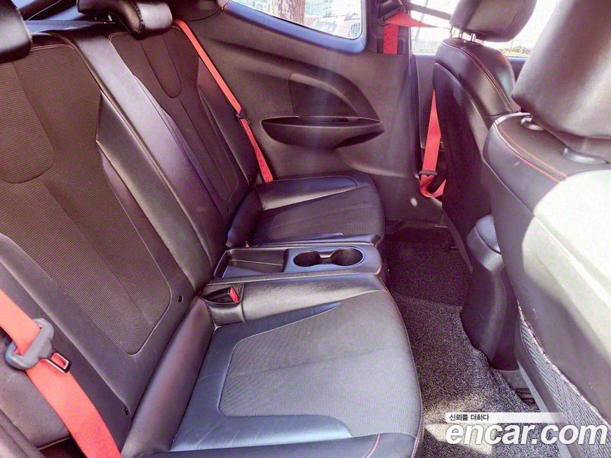 Hyundai Veloster 2018