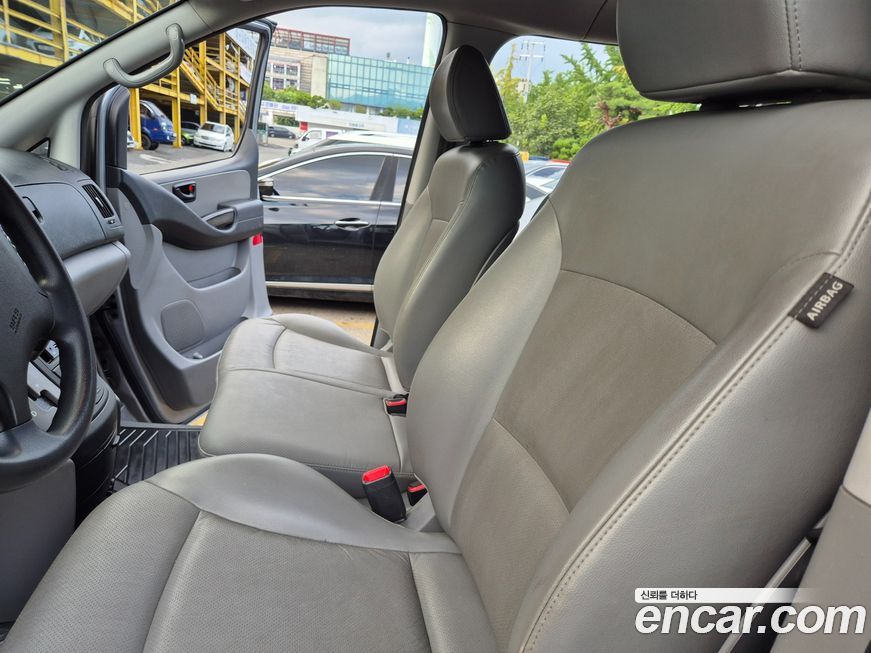 Hyundai Starex 2016