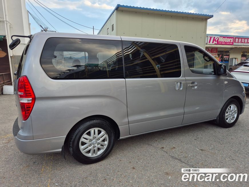Hyundai Starex 2016