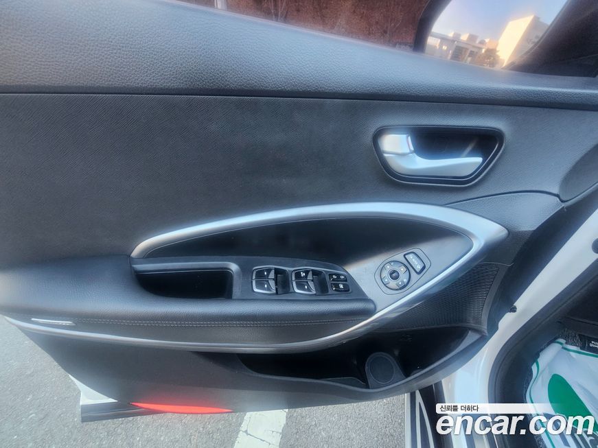 Hyundai Santafe 2015