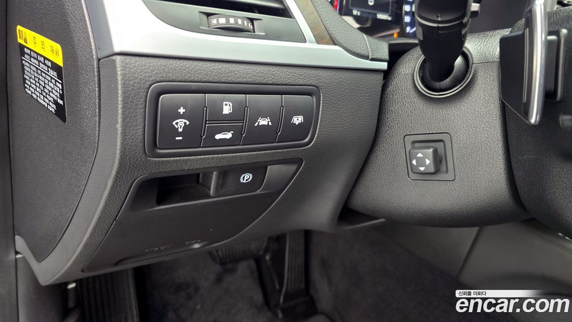 Hyundai Genesis 2015