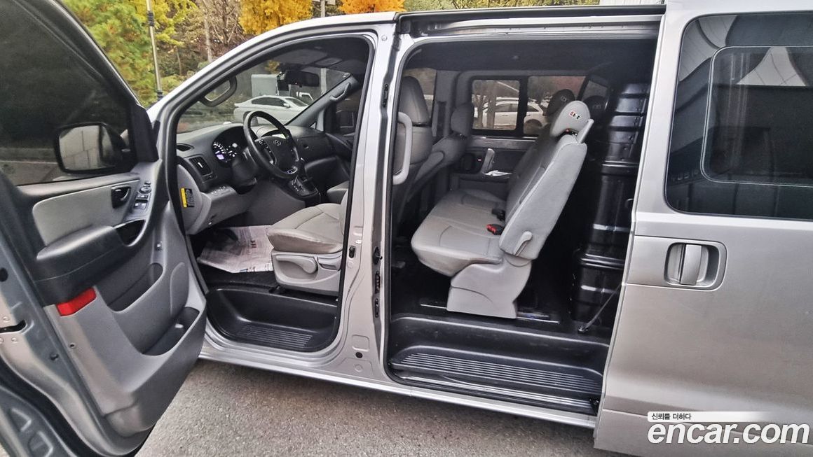Hyundai Starex 2019
