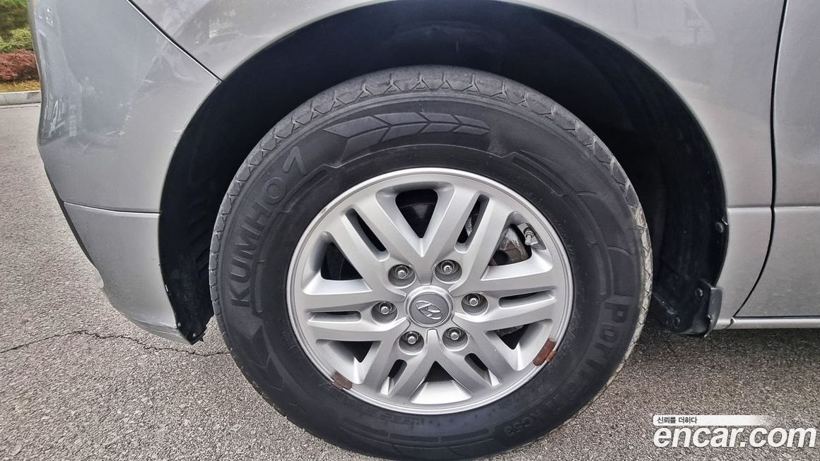 Hyundai Starex 2019