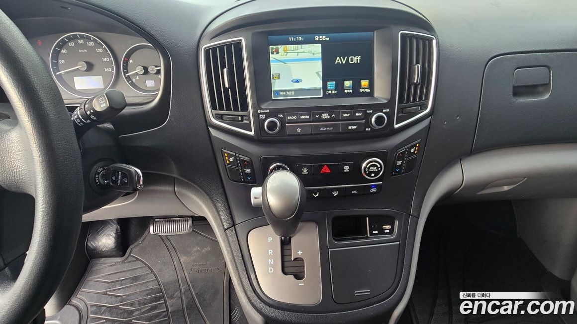 Hyundai Starex 2019