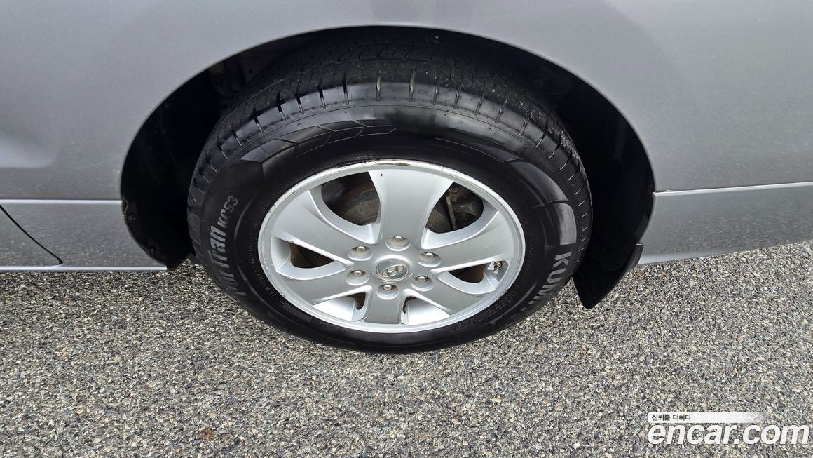 Hyundai Starex 2019