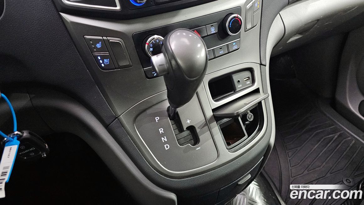 Hyundai Starex 2019