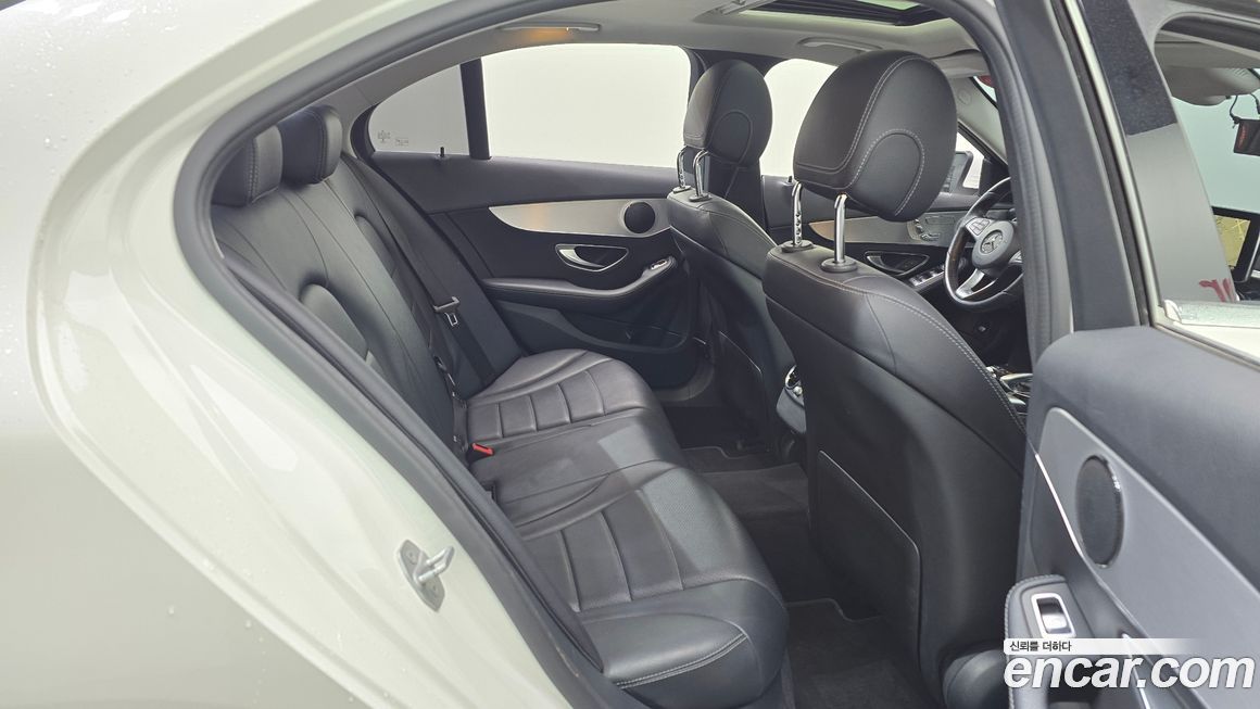 Mercedes-Benz C-Class 2016