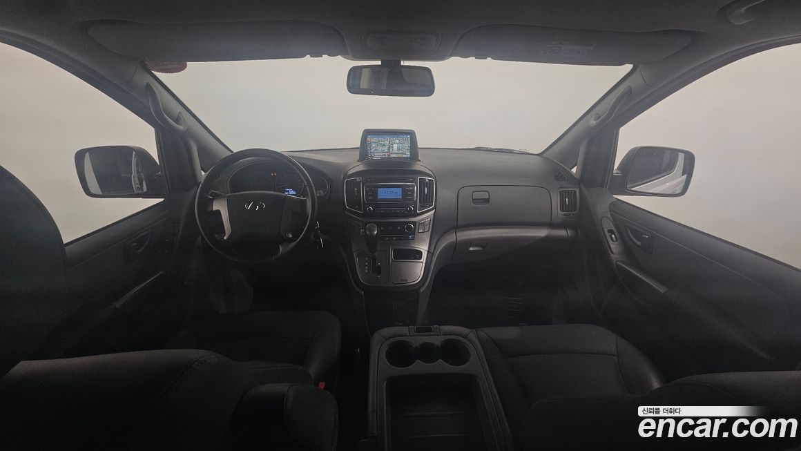 Hyundai Starex 2021