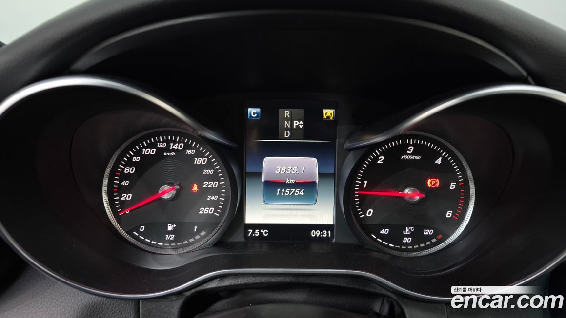 Mercedes-Benz C-Class 2016