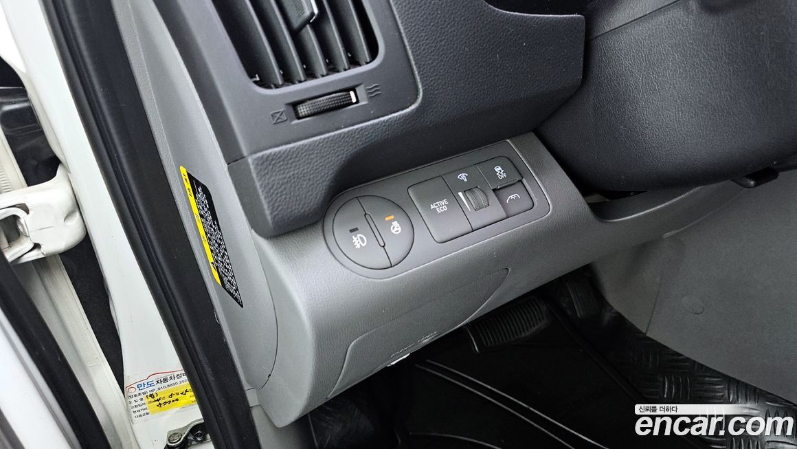 Hyundai Starex 2019