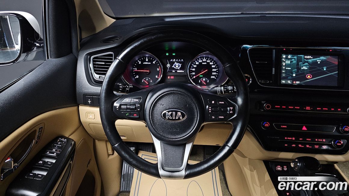 Kia Canival 2016