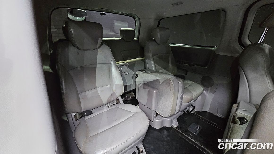 Hyundai Starex 2019