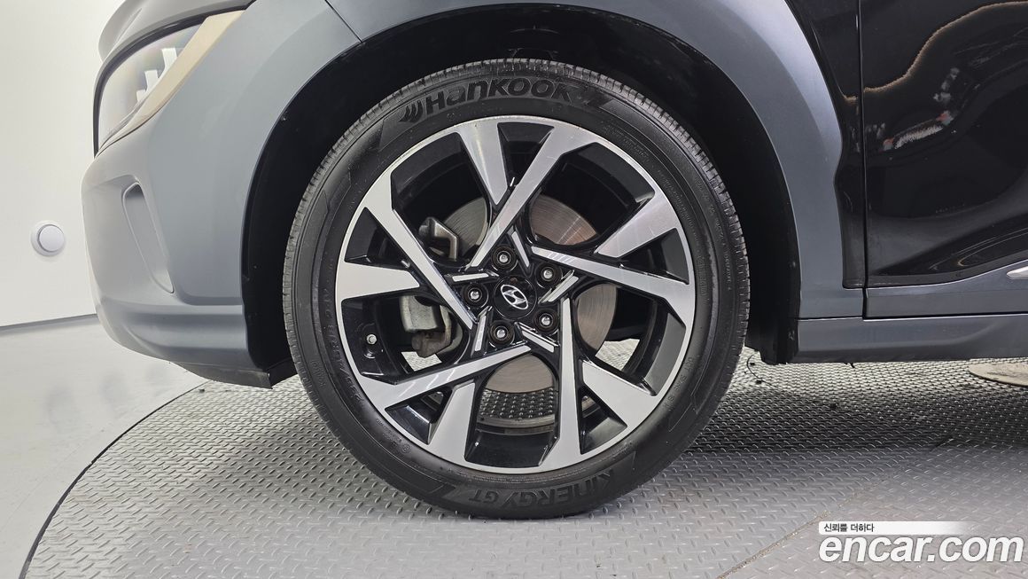 Hyundai Kona 2021