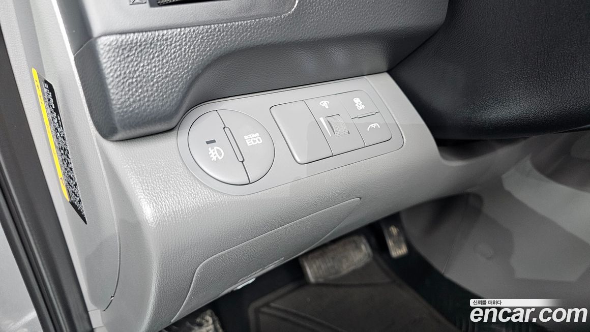 Hyundai Starex 2019