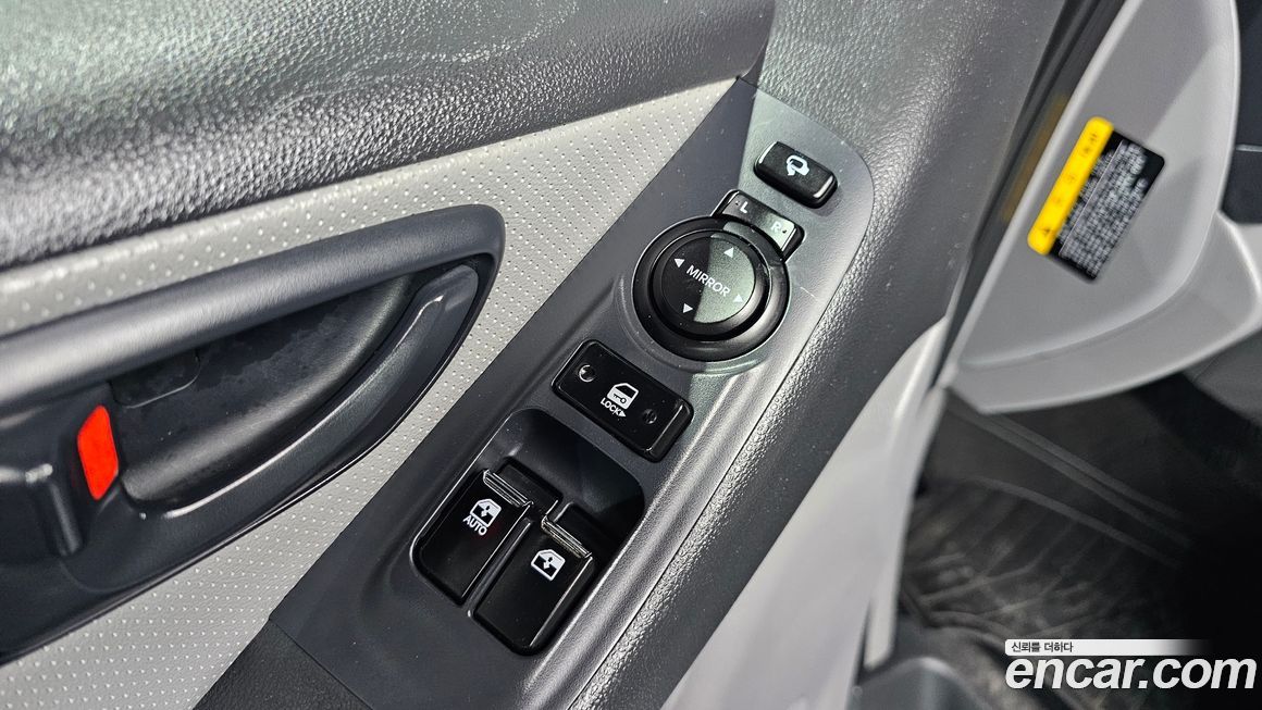 Hyundai Starex 2019