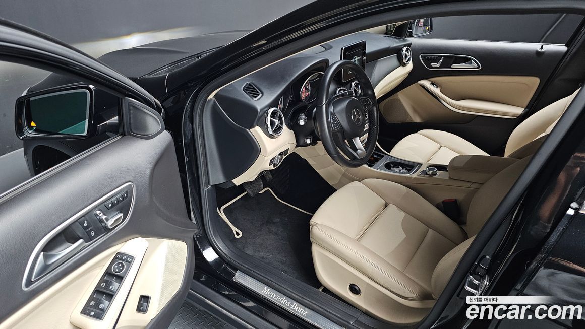 Mercedes-Benz GLA-Class 2018