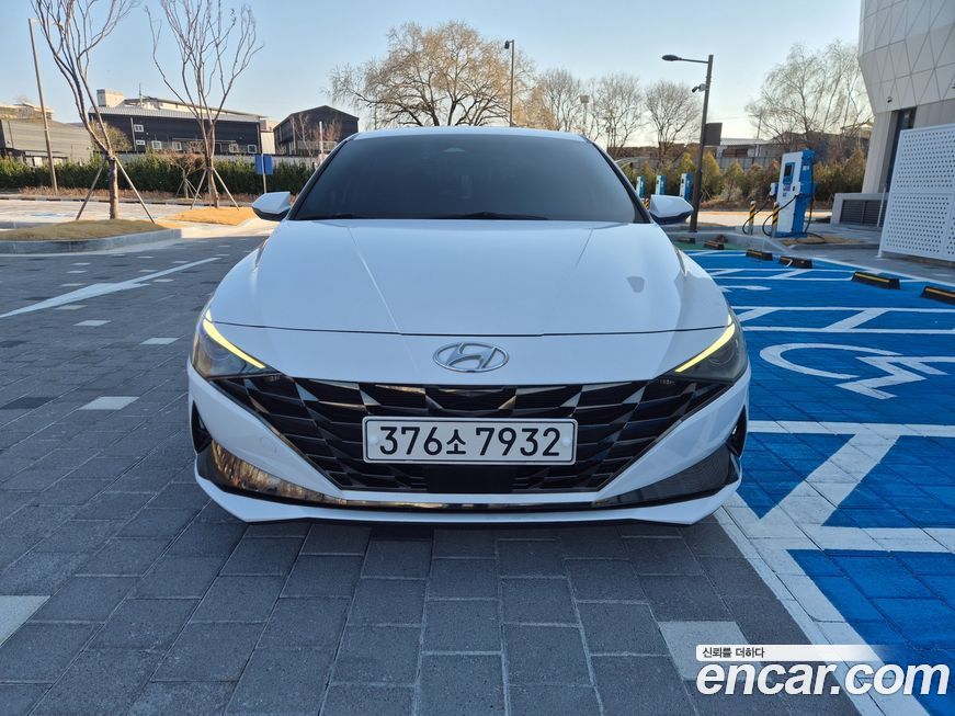 Hyundai AVANTE 2023