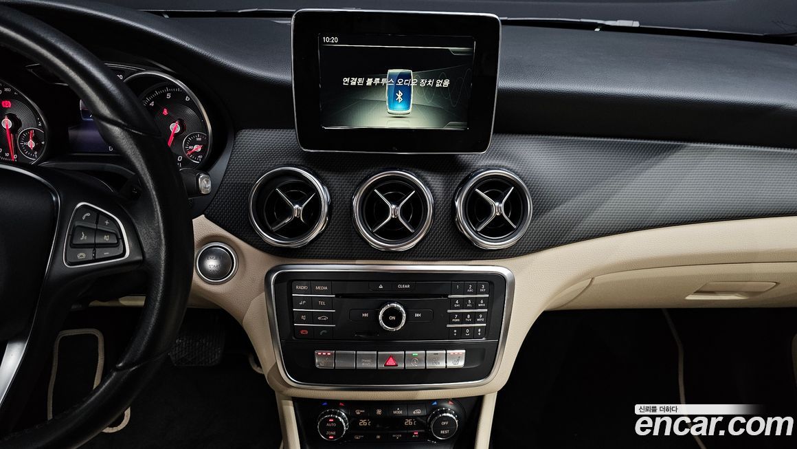 Mercedes-Benz GLA-Class 2018