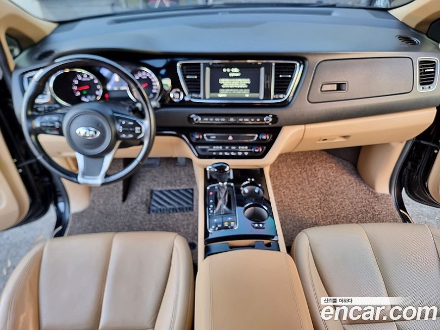 Kia Canival 2016