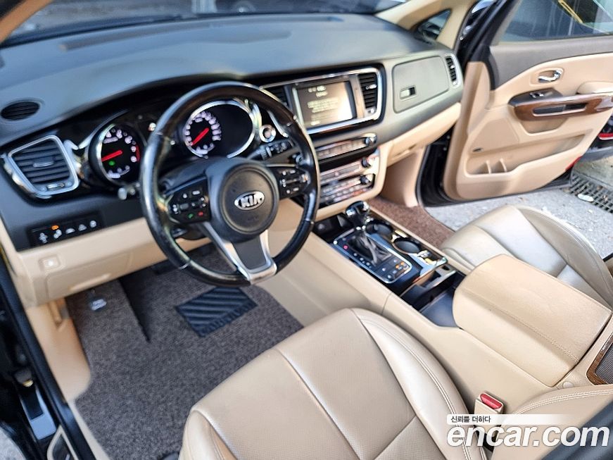 Kia Canival 2016