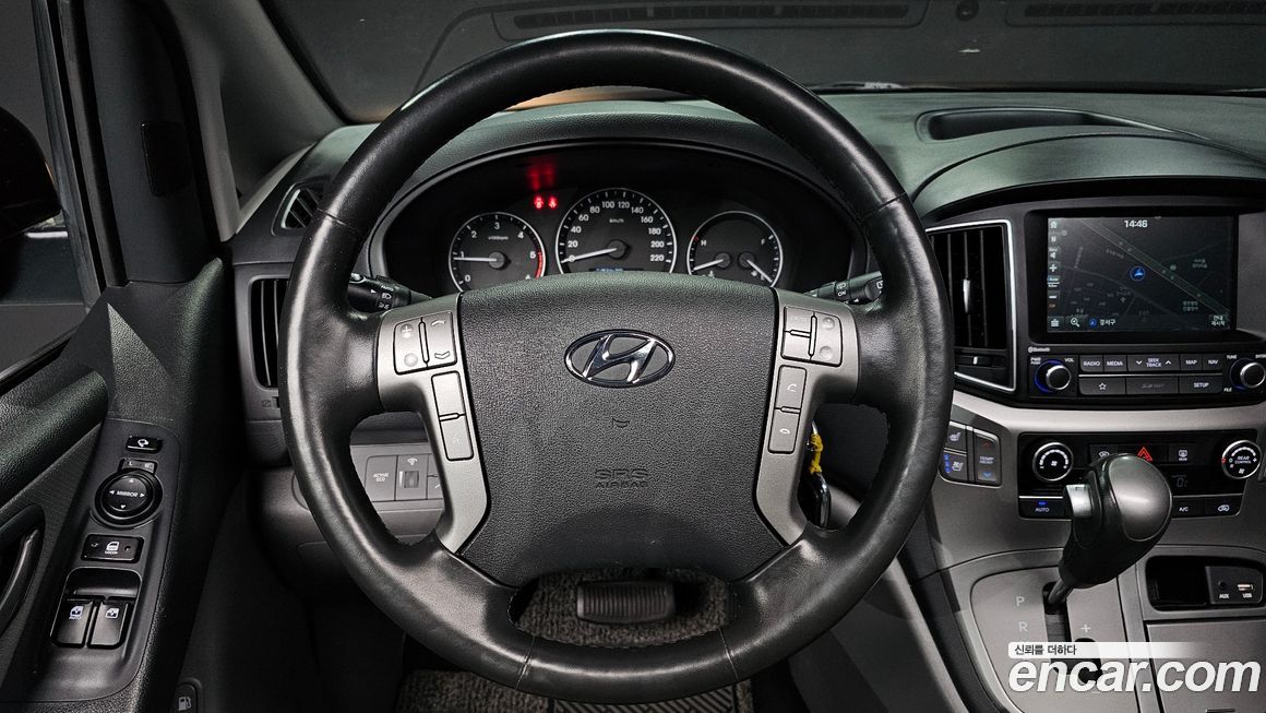 Hyundai Starex 2019