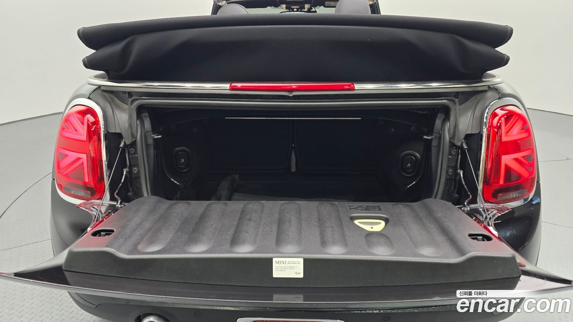 Mini Cooper Convertible 2020