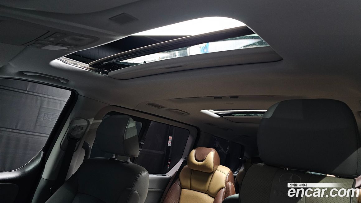 Hyundai Starex 2019