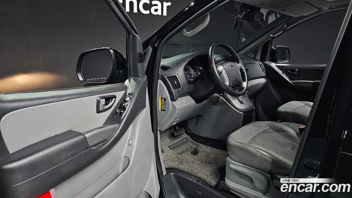 Hyundai Starex 2019