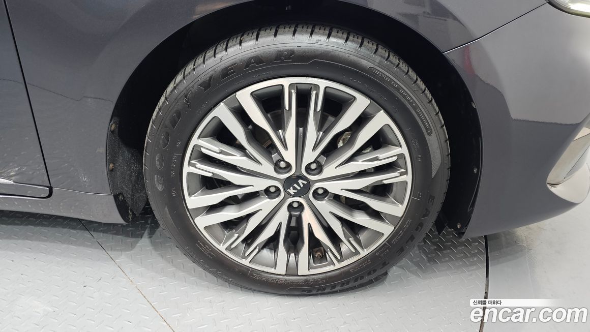 Kia K7 2020
