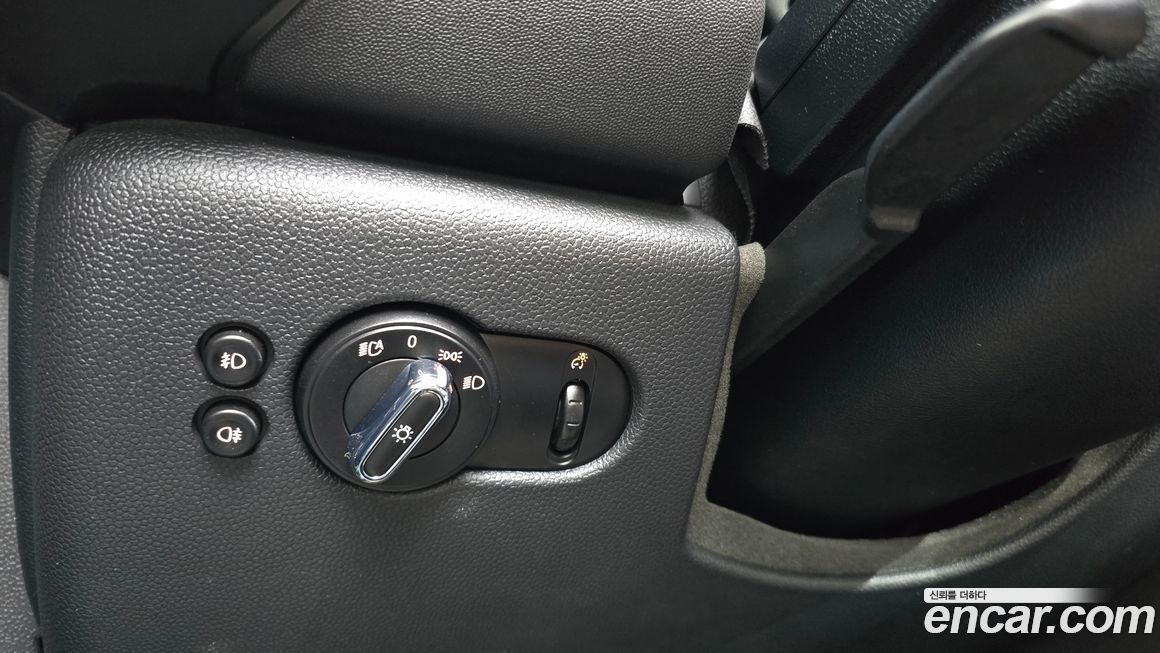 Mini Cooper Convertible 2020