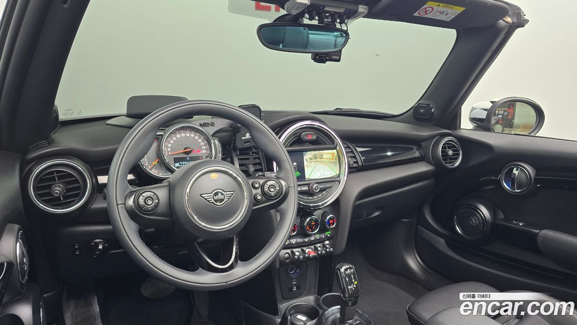 Mini Cooper Convertible 2020