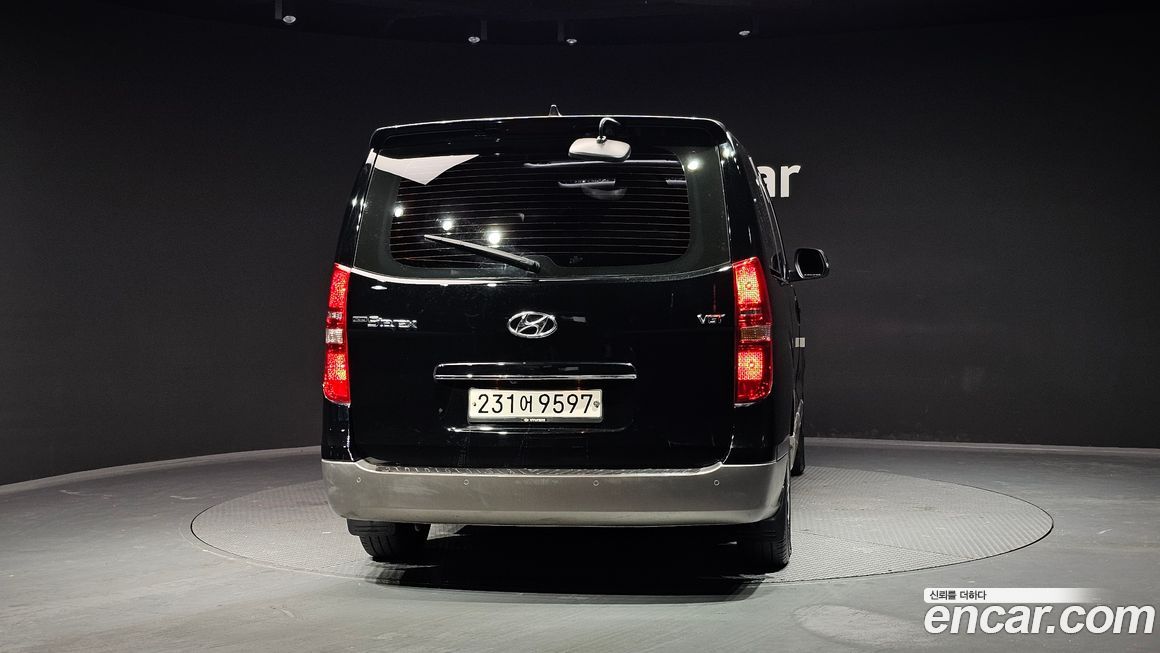 Hyundai Starex 2019