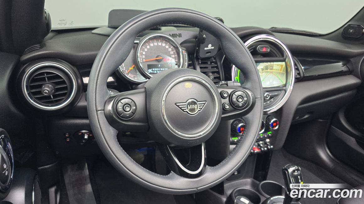 Mini Cooper Convertible 2020