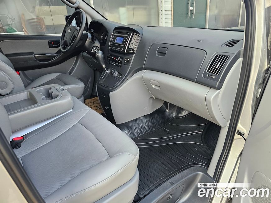 Hyundai Starex 2020