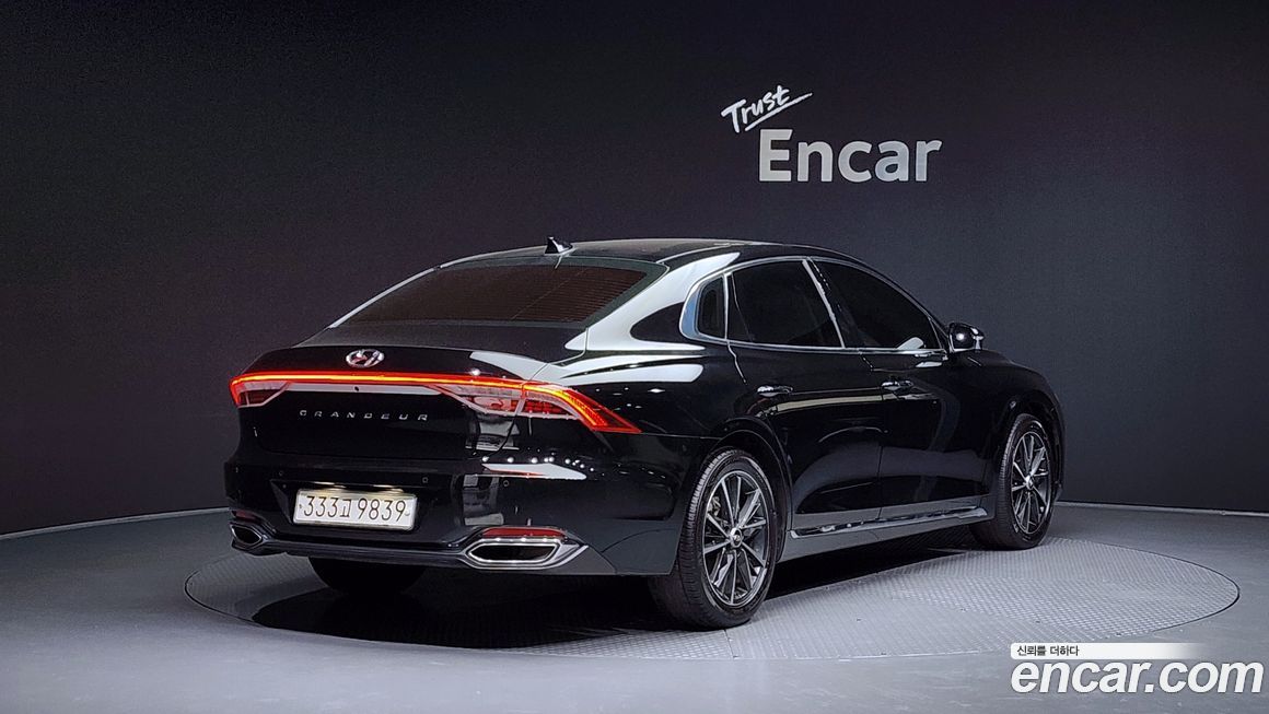 Hyundai Grandeur 2020