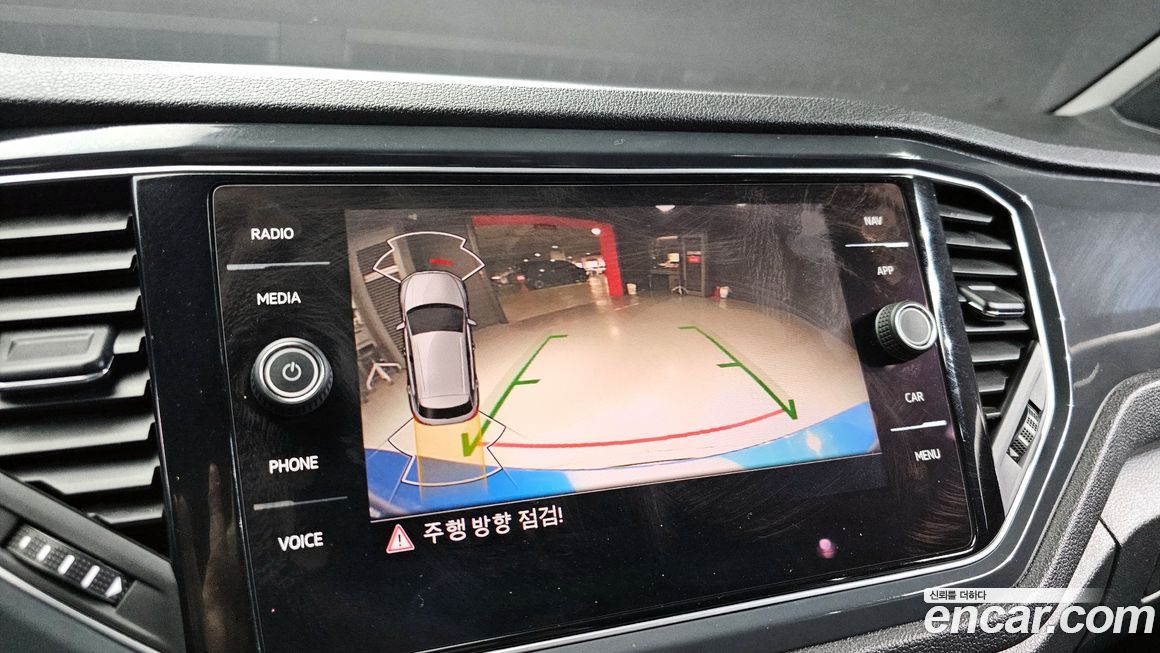 Volkswagen T-Roc 2021