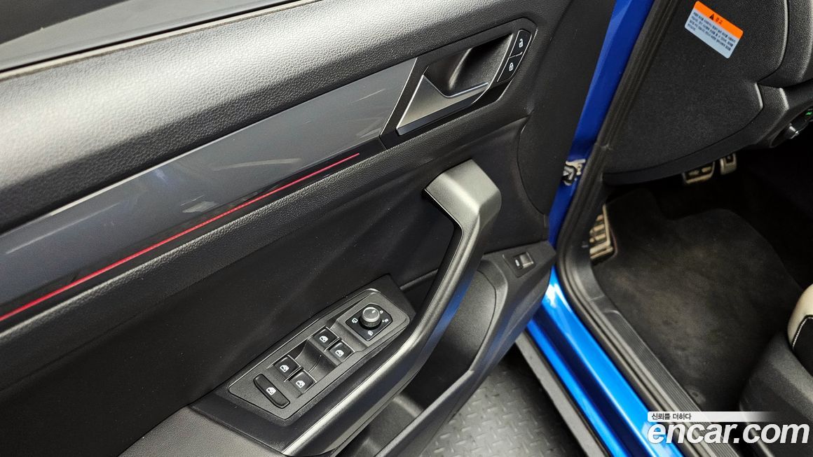 Volkswagen T-Roc 2021