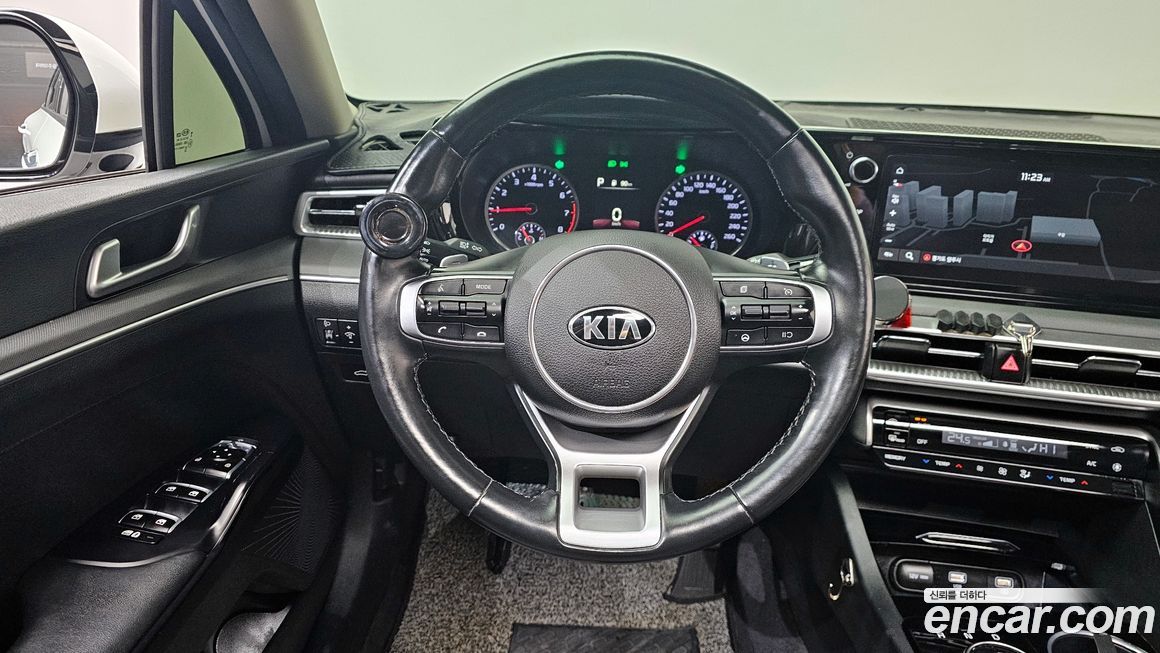 Kia K5 2021