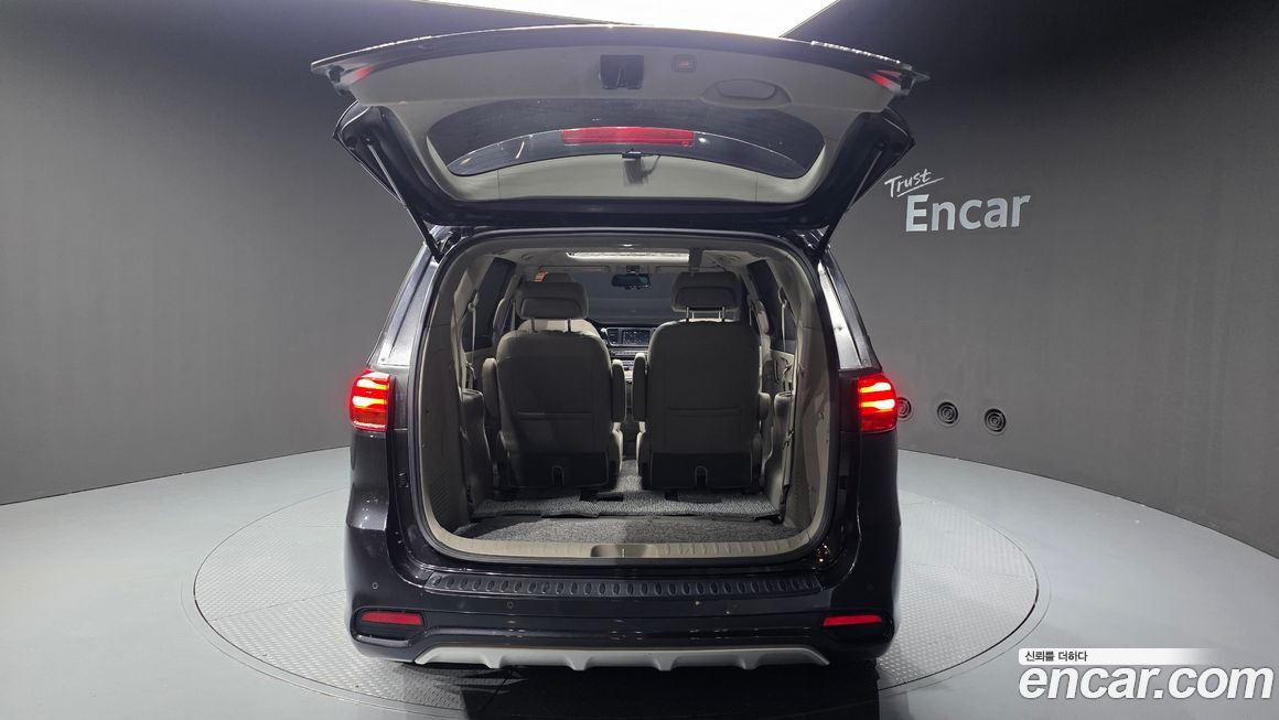 Kia Canival 2019