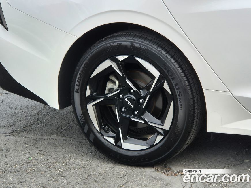 Kia K5 2024