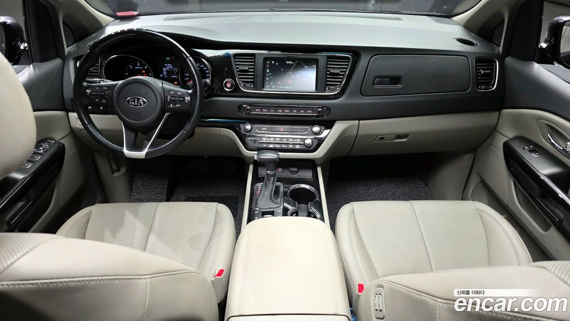 Kia Canival 2019