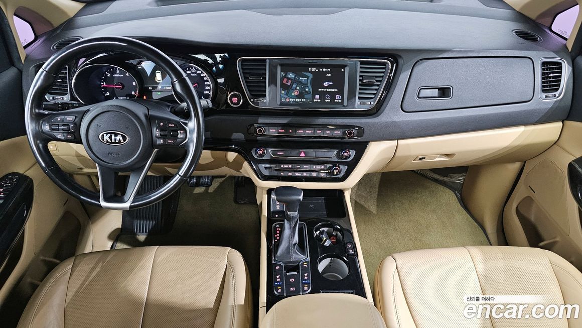 Kia Canival 2019