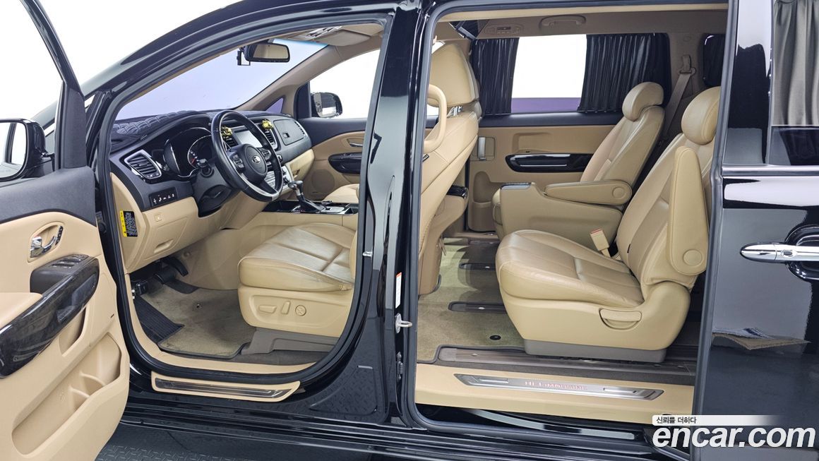 Kia Canival 2019