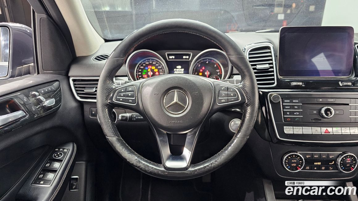 Mercedes-Benz GLE-Class 2016