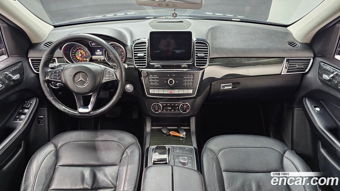 Mercedes-Benz GLE-Class 2016