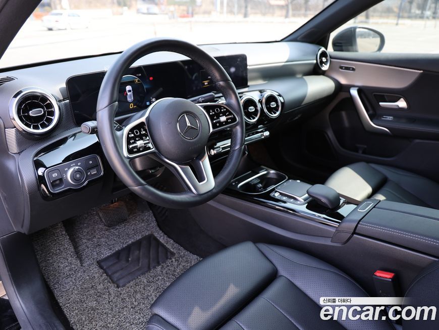 Mercedes-Benz A-Class 2021