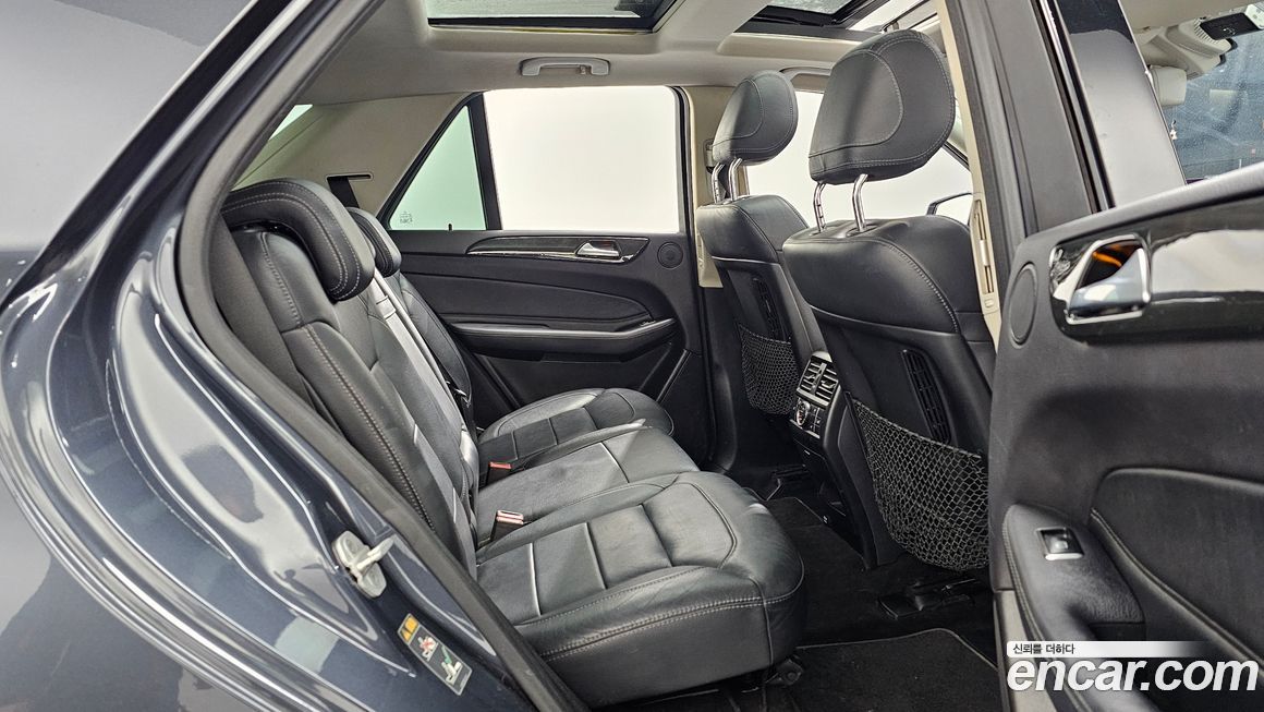 Mercedes-Benz GLE-Class 2016