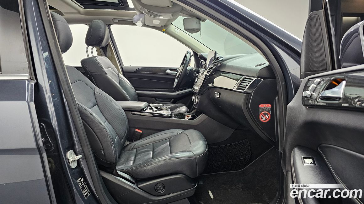 Mercedes-Benz GLE-Class 2016